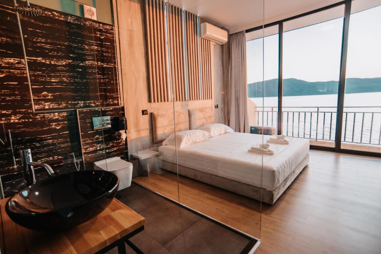 Deluxe Doppelzimmer mit Balkon und Meerblick