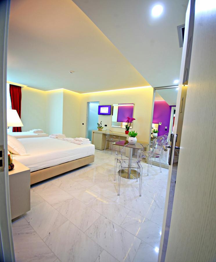 Deluxe Triple Room,526135791:JPEG